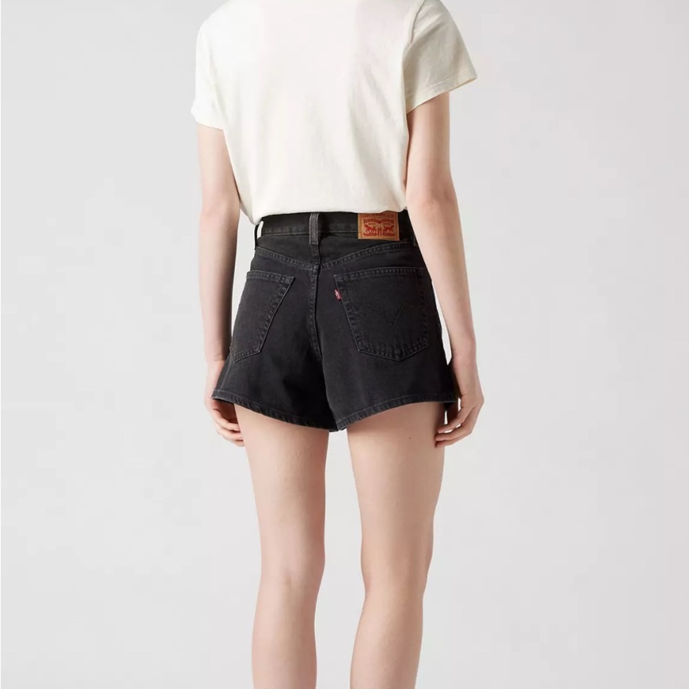 Levis High Waisted Mom Shorts - Black Denim - Picture 2 of 6
